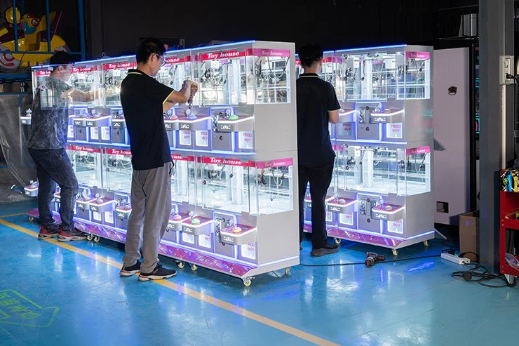 Logo & Branding Customization Logo & Branding Customization